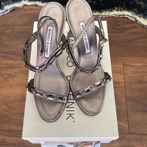 Manolo Blahnik Gunmetal/silver heel New in box